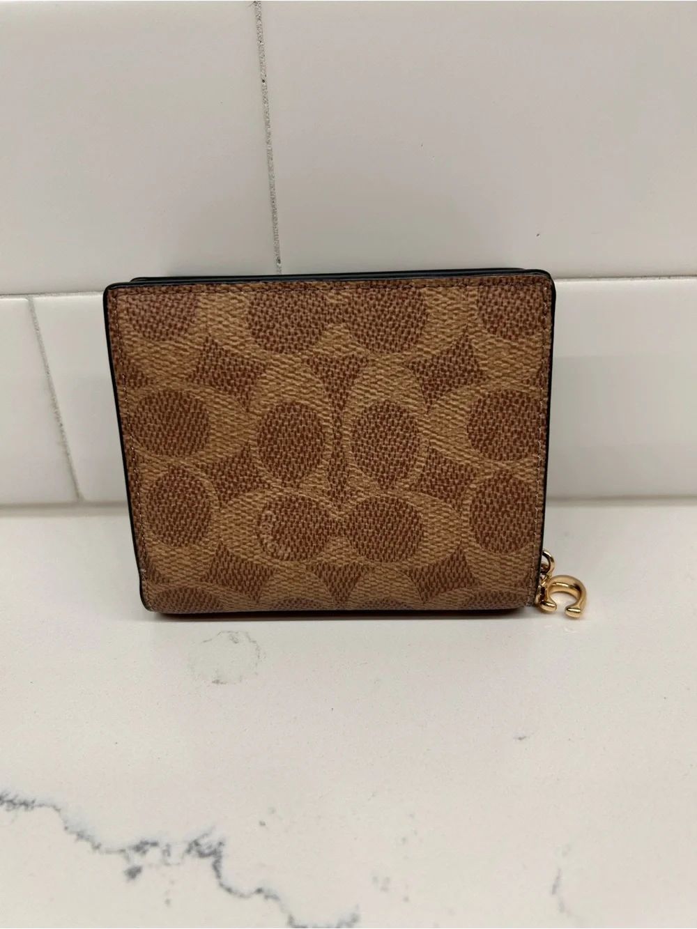 NWOT Cosmic Coach Snap Wallet in Signature Canvas with Rexy Print